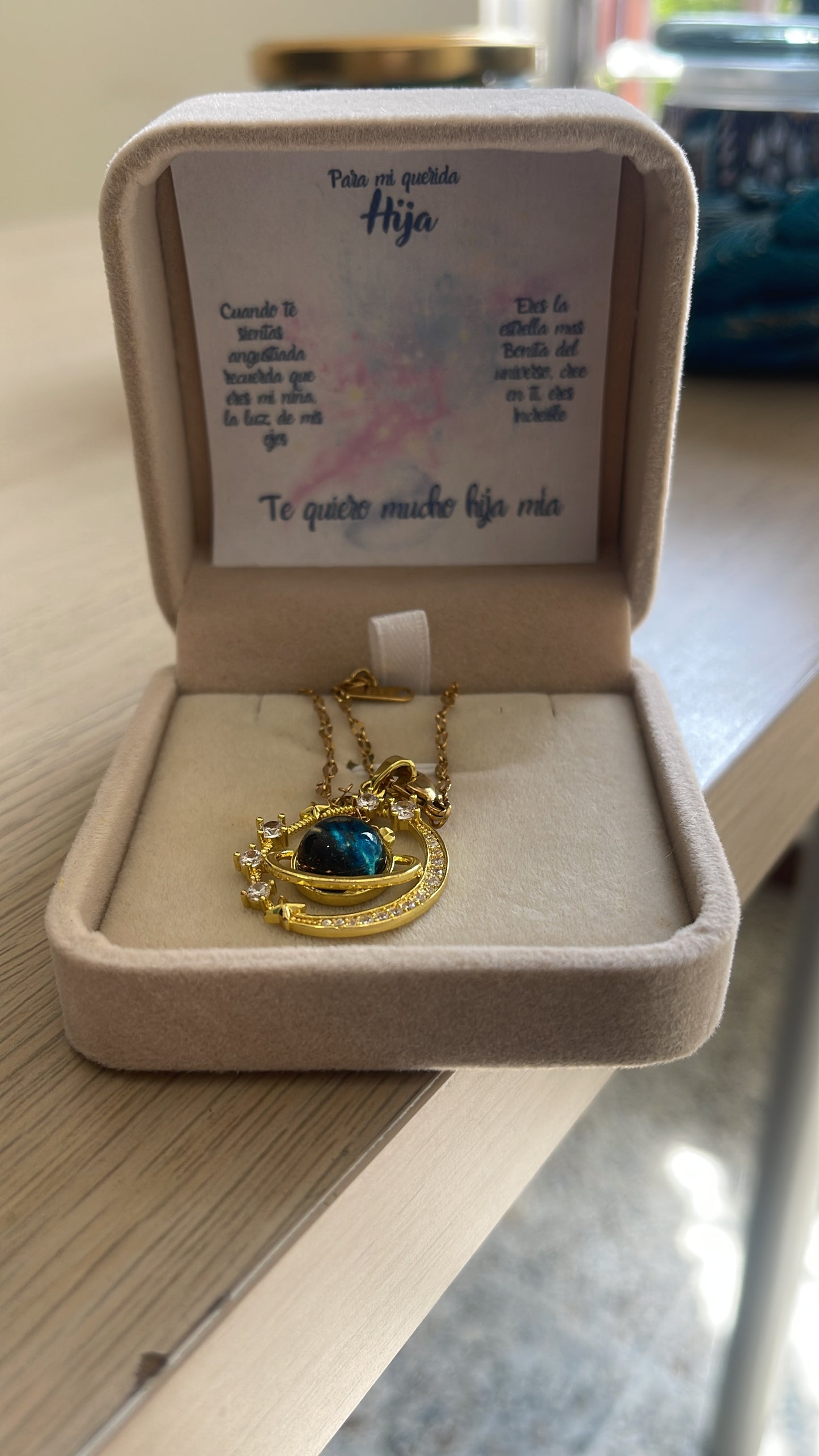 Collar Saturno